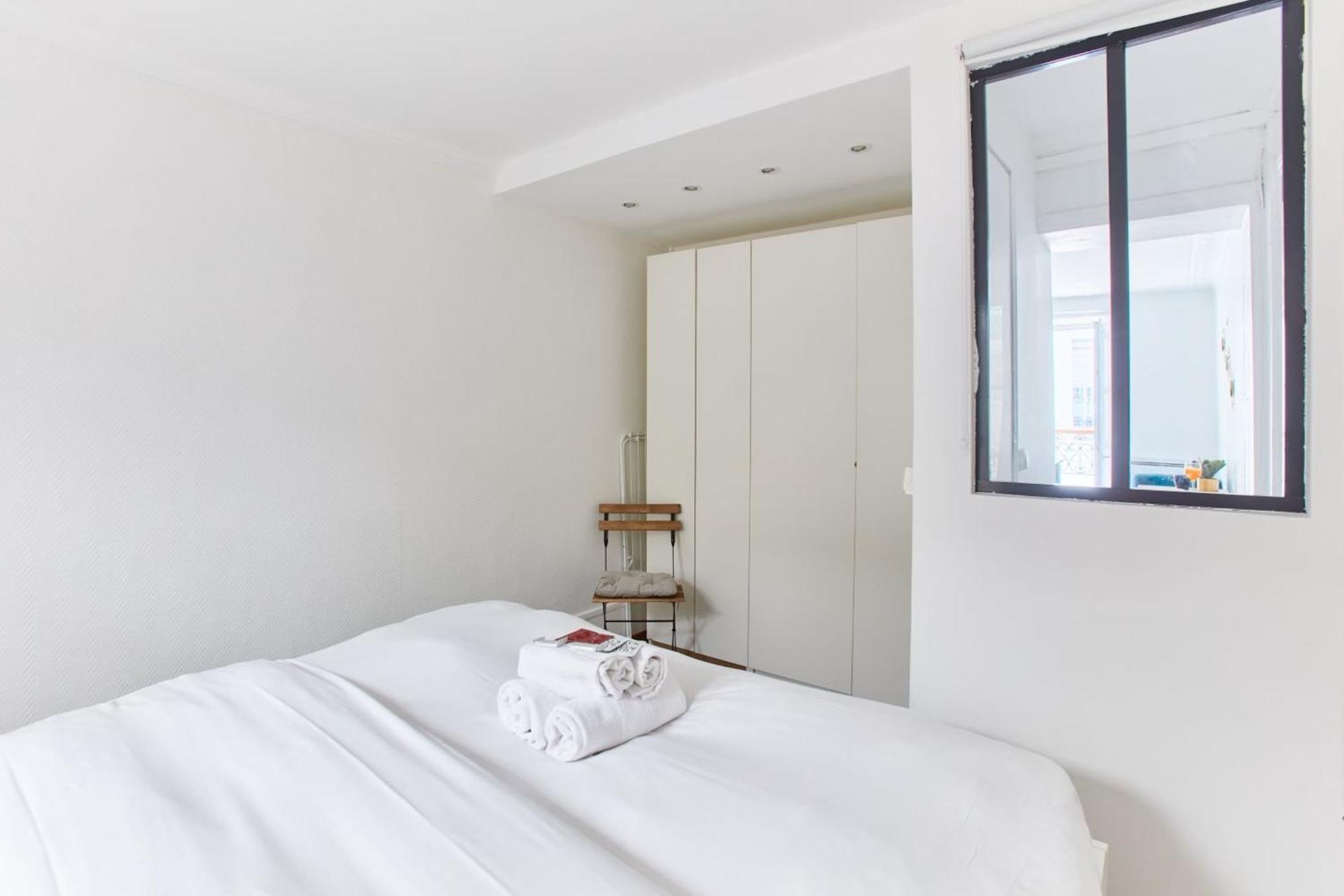 Montmartre & Sacre-Coeur Basilica - 1Br - Cityapartmentstay París Exterior foto